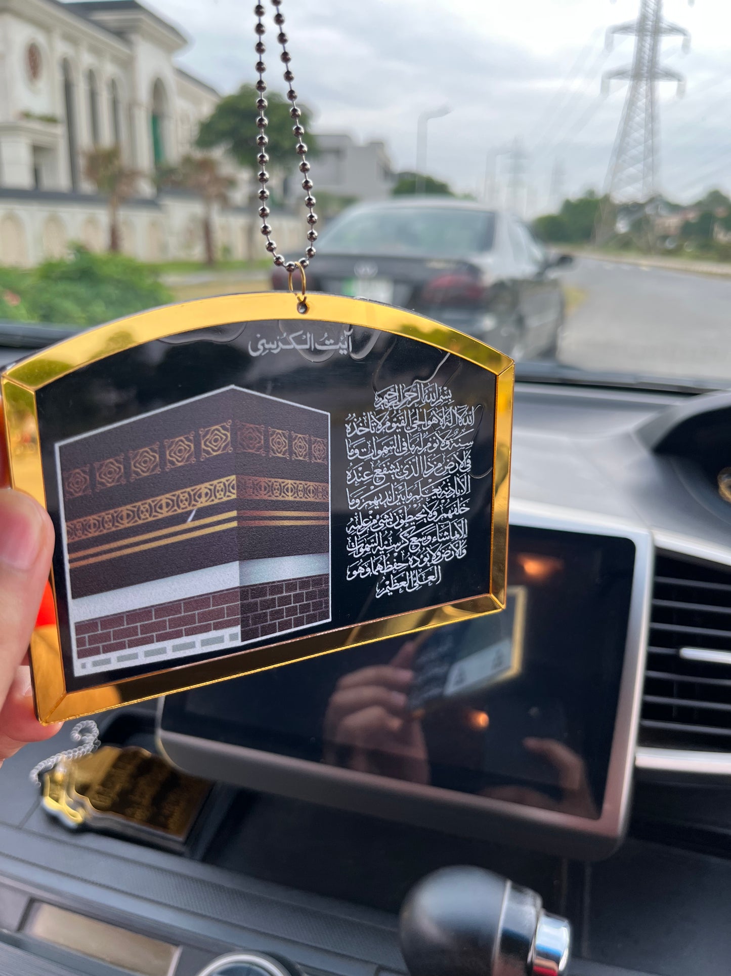 Khana Kaaba & Gumbad e Khazra Car hanging