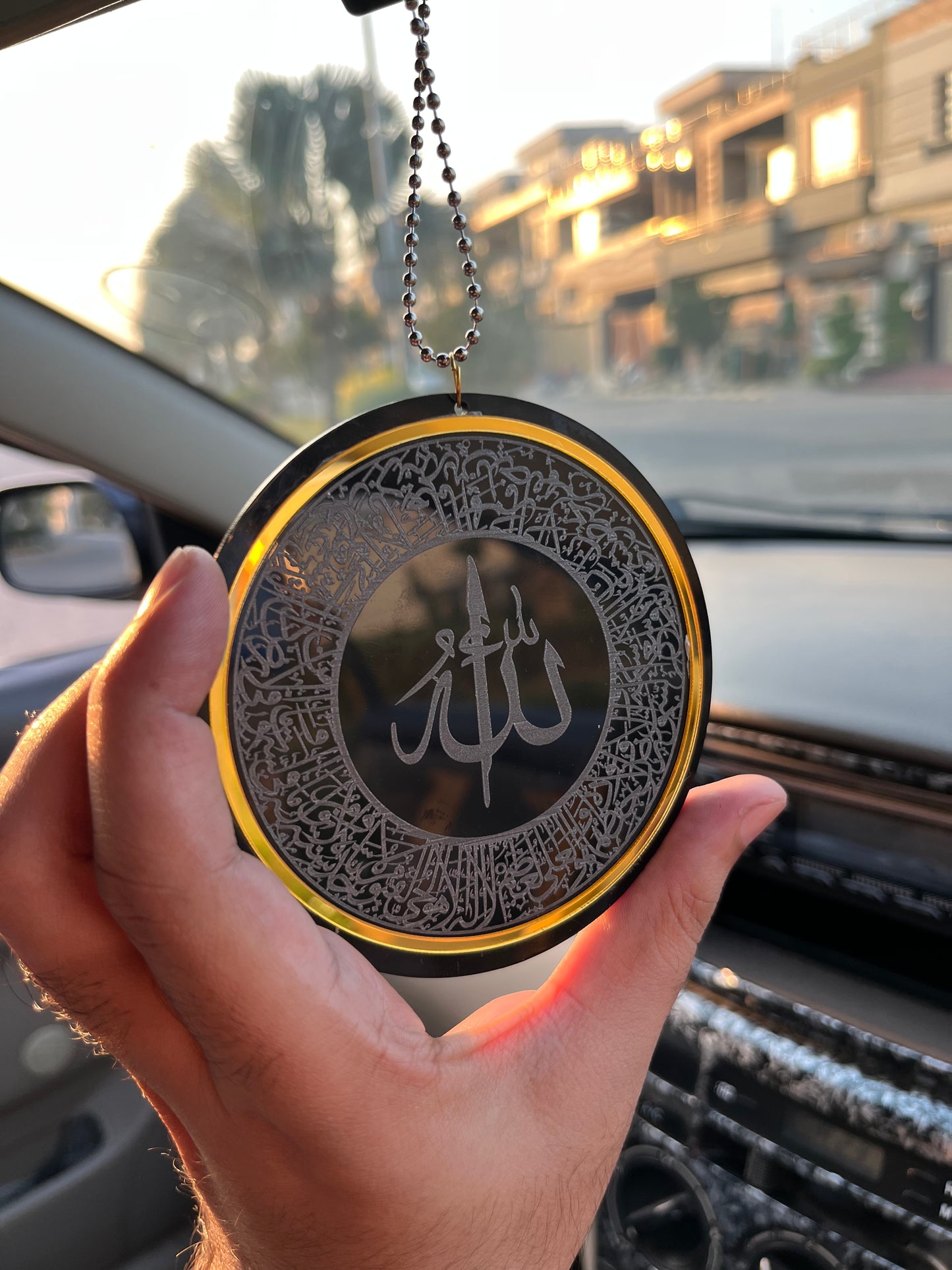 Circle border shape ayatal kursi and safar ki dua Car Hanging (04)